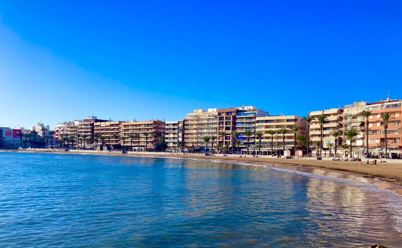 De Vacaciones Apartment Торевиеха Екстериор снимка